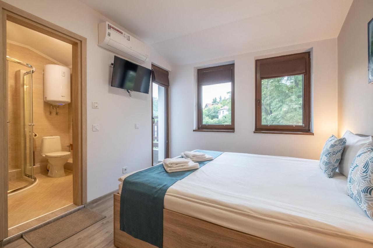 וליקו טורנובו Tarnovgrad Apartments - Free Parking מראה חיצוני תמונה