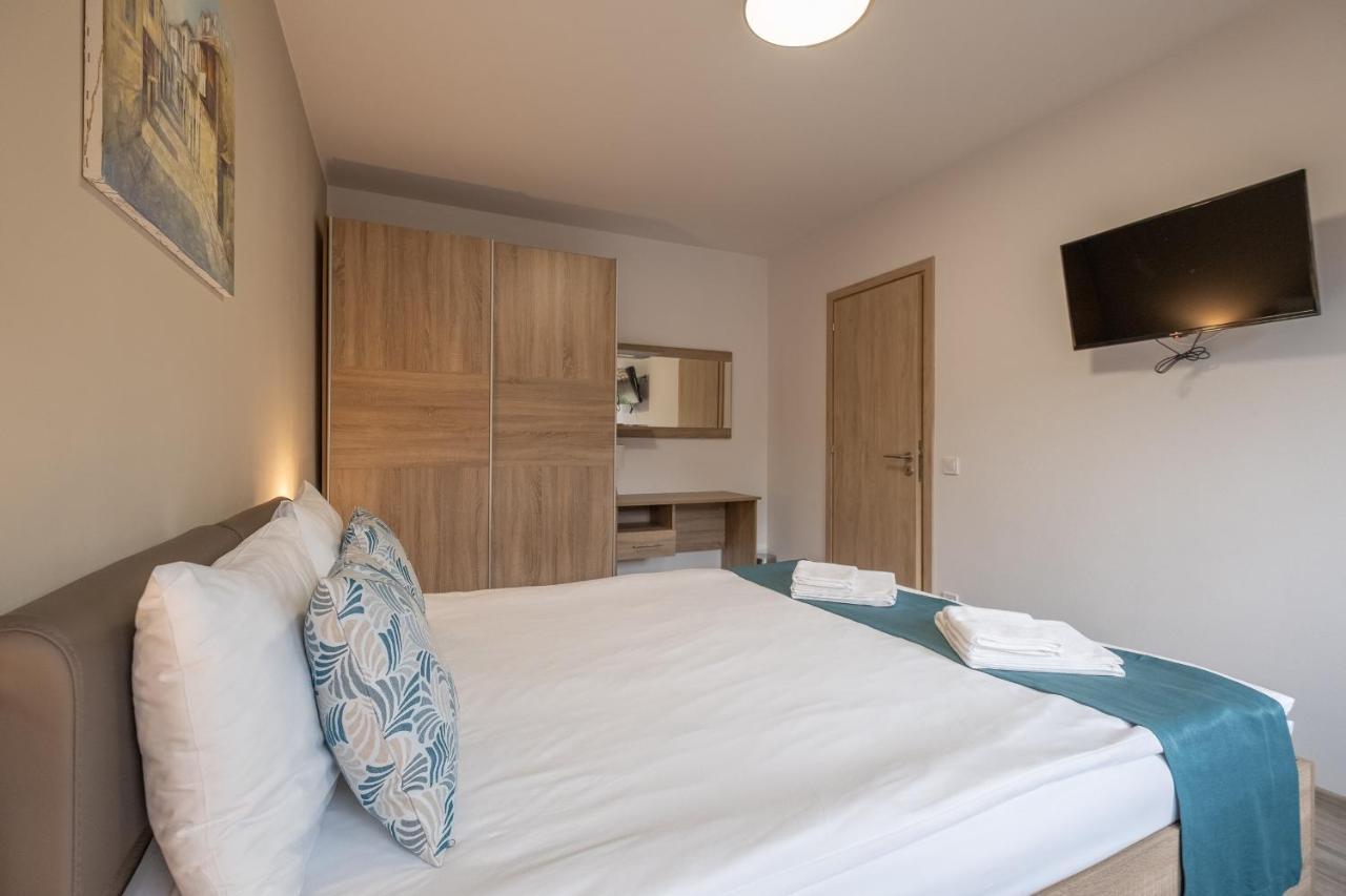 וליקו טורנובו Tarnovgrad Apartments - Free Parking מראה חיצוני תמונה