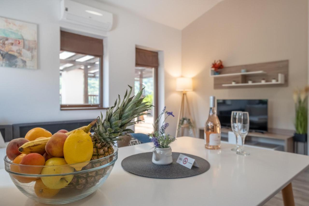 וליקו טורנובו Tarnovgrad Apartments - Free Parking מראה חיצוני תמונה